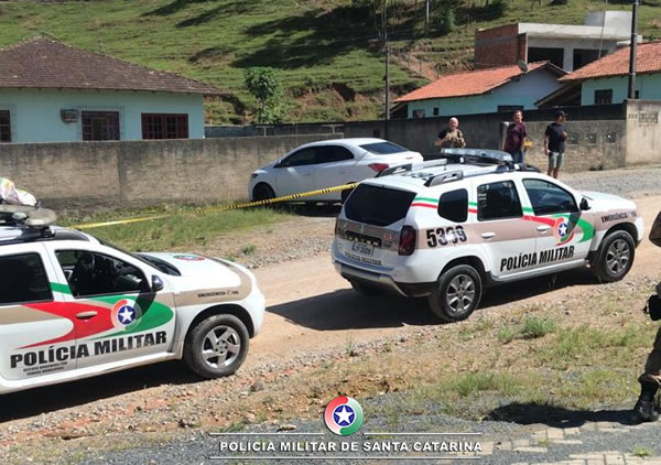 Coragem de aluno leva PMSC a resgatar vítima de cárcere privado