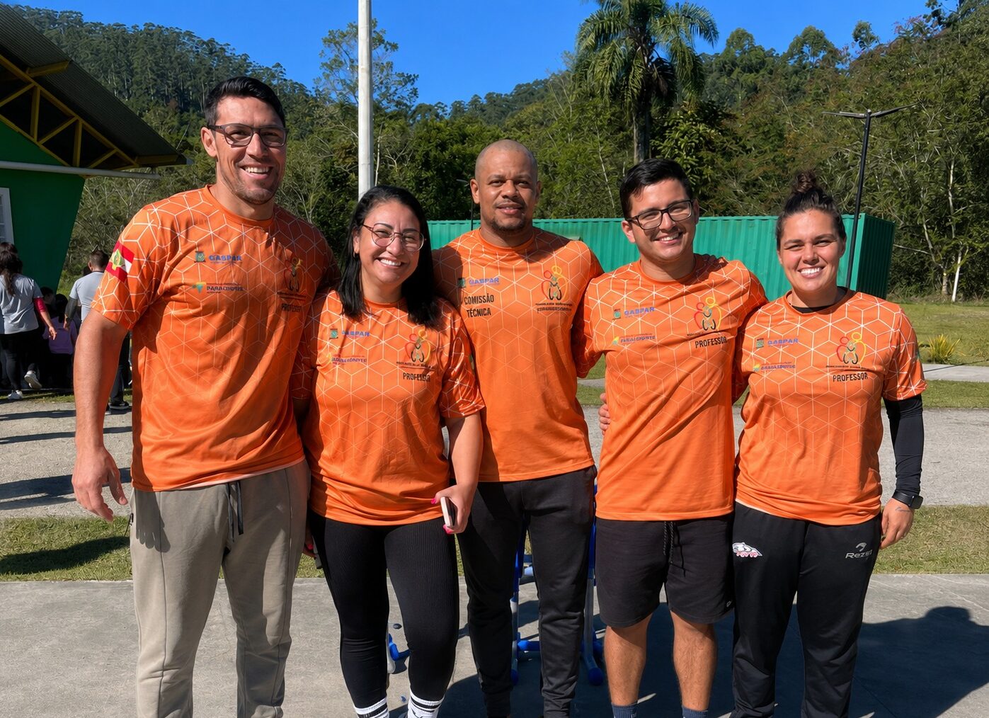 Paratletas de Gaspar participam do Meeting Paralímpico Loterias Caixa